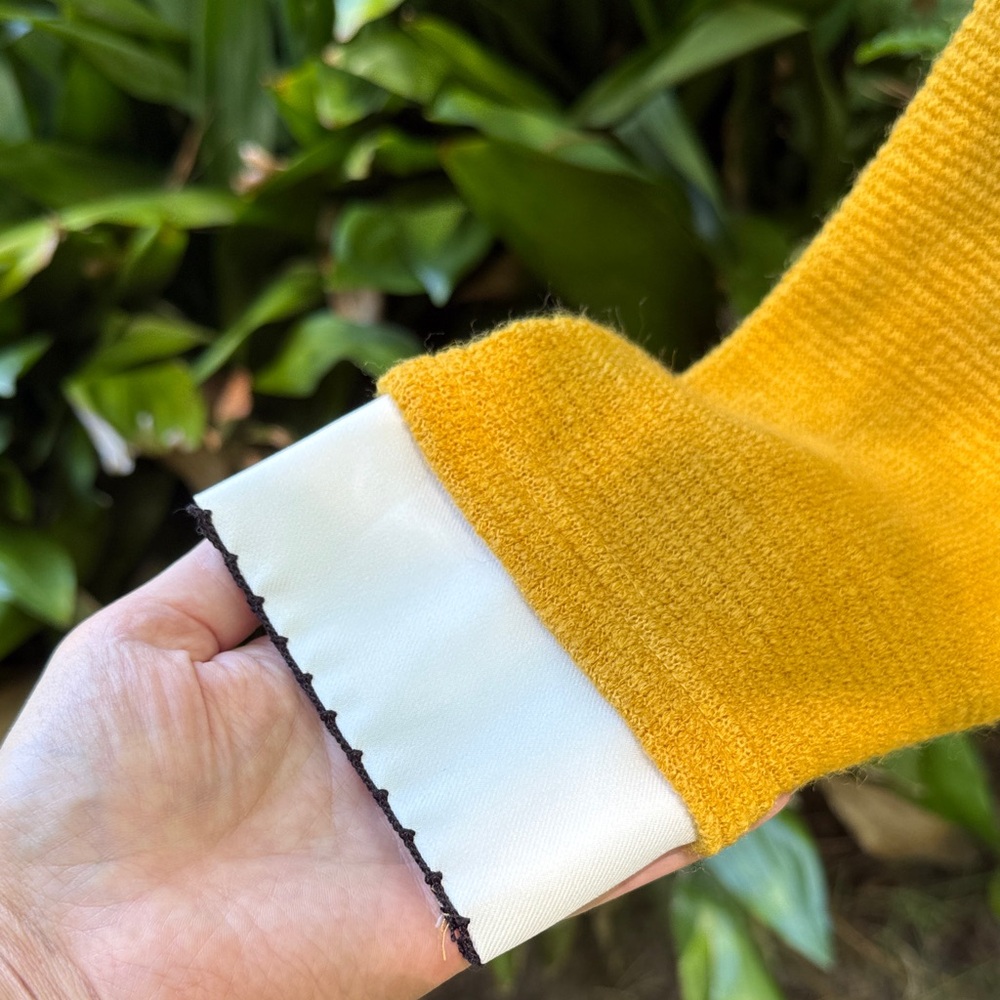 Freeway Mustard Sweater with White Collar - Picture 4 of 7